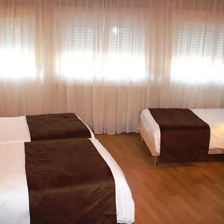 Ξενοδοχείο Saint-hubert 3*